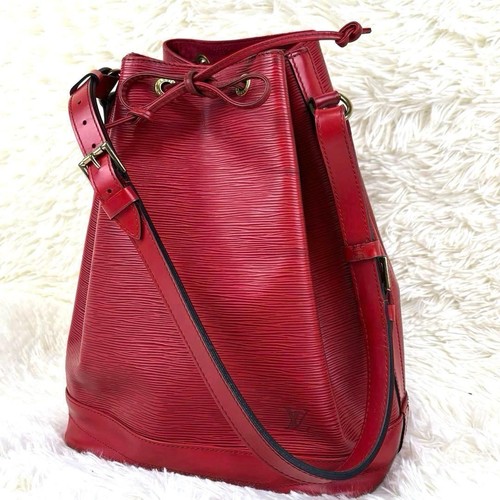 Borsa louis vuitton noe epi - noe,