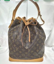 Louis Vuitton M42224
